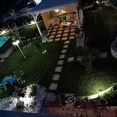 Antonio Loreto B&B 아그로폴리