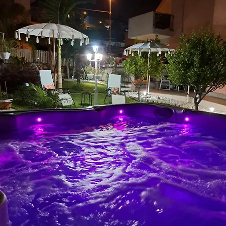Antonio Loreto Bed & Breakfast *